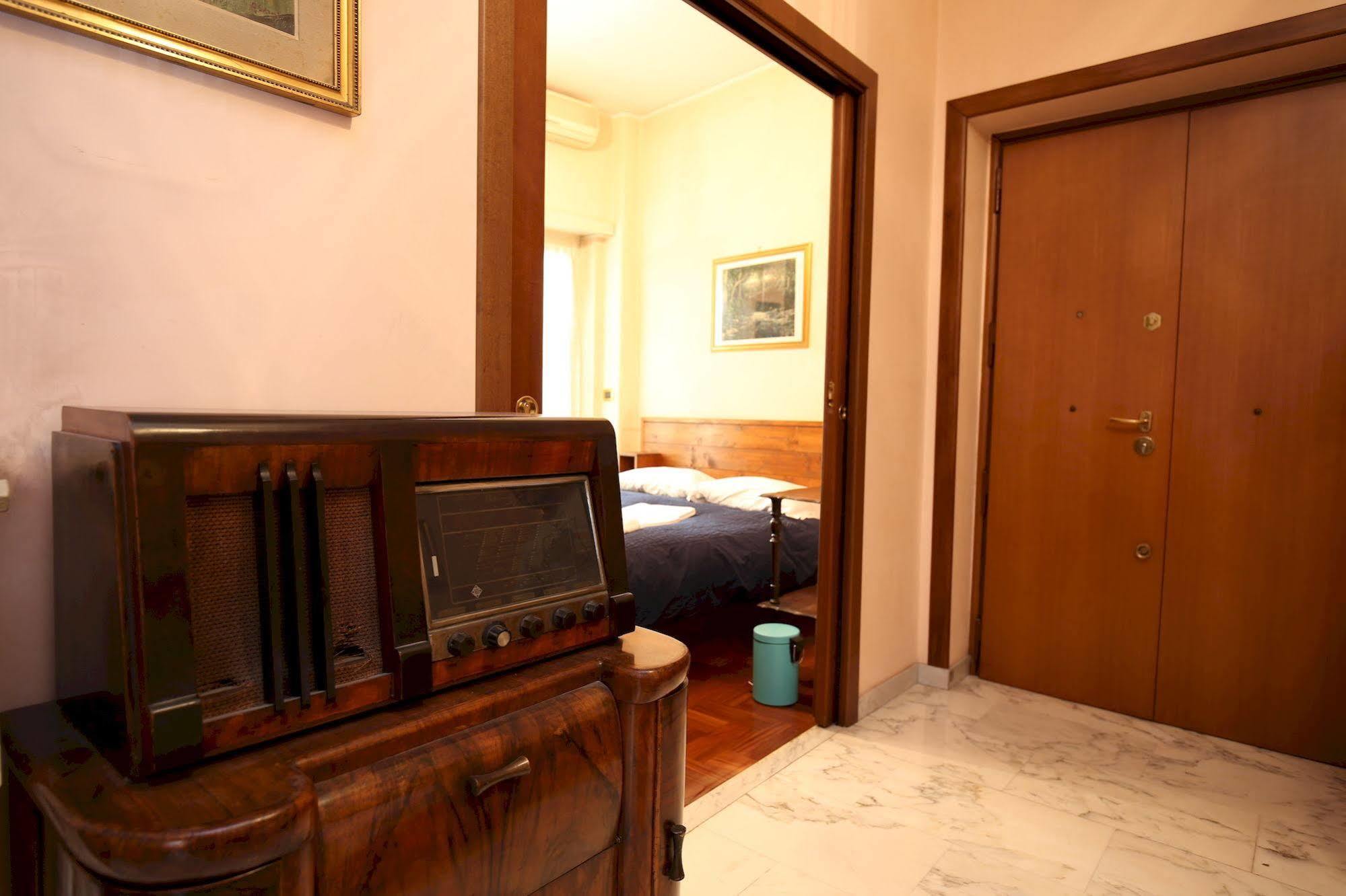 Anastasio II Bed & Breakfast Rome Buitenkant foto
